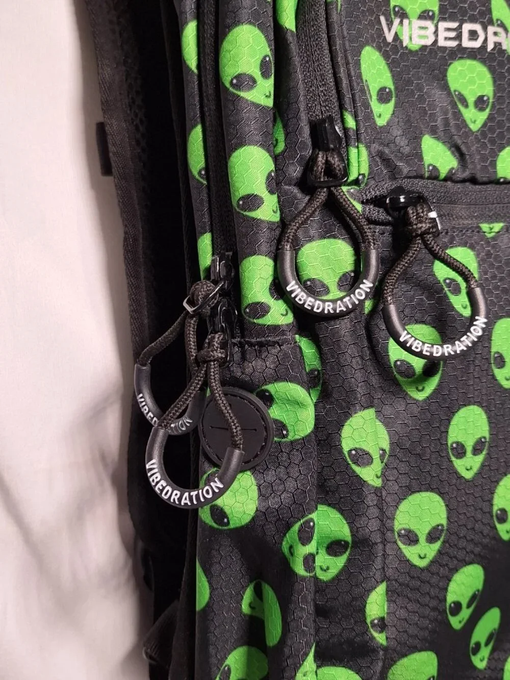 *SALE* Vibedration Hydration Backpack w/o Bladder, Black Green, Aliens, Used